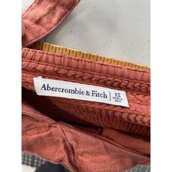 Abercrombie and Fitch Crop Top Size XS Sleeveless Lace Up Smocked Back Rust Chic - Picture 6 of 9